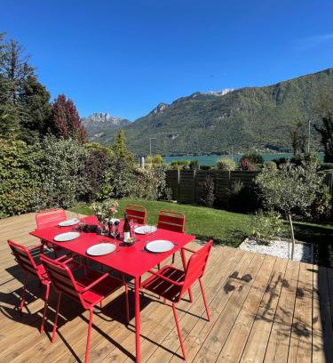 Chaparon House | Casa Recto, au bord du lac d'Annecy avec vue