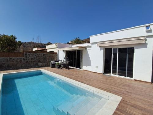 La Playa de Tauro Villa | Casa Reina Tauro with private pool