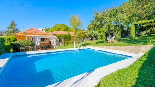 Prado del Rey Villa | Casa Rincon de la Abuela Maria Prado del Rey by Ruralidays