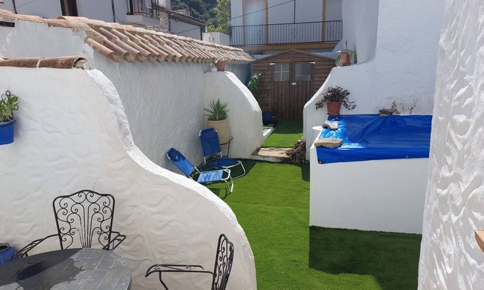 Benadalid Cottage | Casa Rural de Cuento El Patio con Piscina