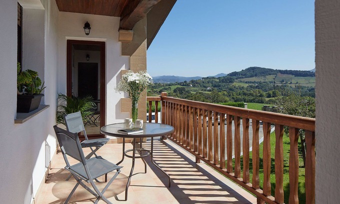 Lasarte-Oria House | Casa Rural La Palmera - Landetxea