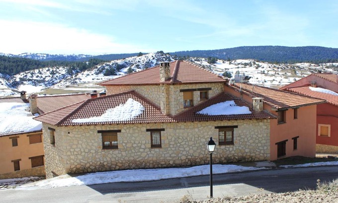 Guadalaviar Apartment | Casa Rural Lahuerta Apartamentos GUADALAVIAR