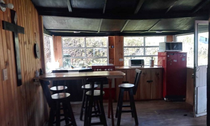 Sesquile Cabin | Casa Rural Reformada con Chimenea, al Lado de Rutas de Senderismo