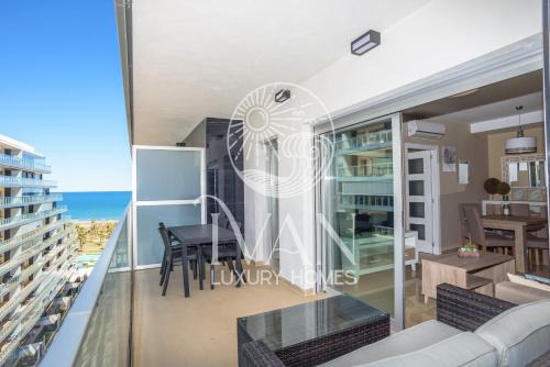Cabanes Apartment | Casa Seabreeze Ivan Luxury Homes 8ªPlta Norte 1ªLínea