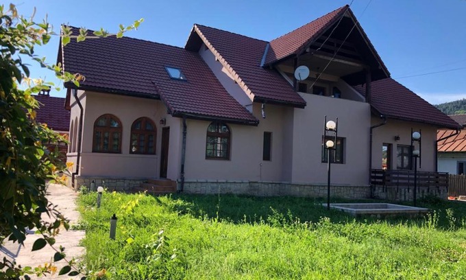 Tirgu Ocna Villa | Casa Sia