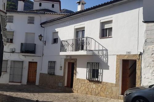 Grazalema Apartment | Casa Sofía en Grazalema, con magnífica chimenea