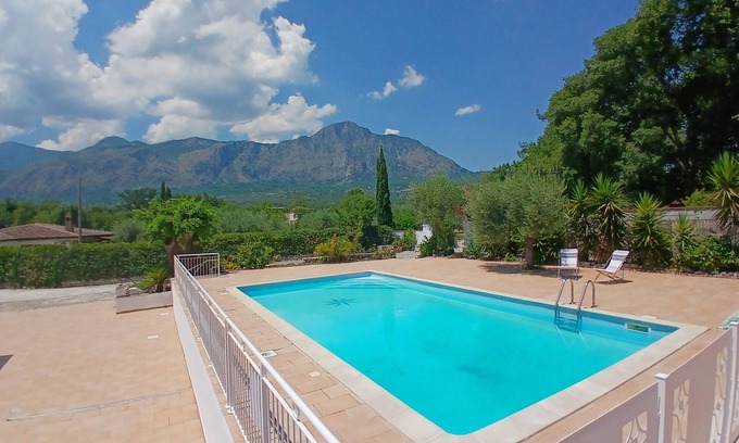 Ausonia House | Casa Sole-holiday home between Rome & Naples, with large pool & close to the sea