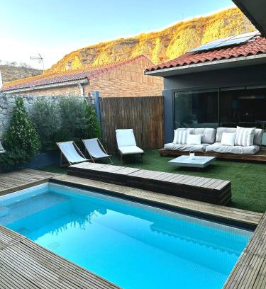 Valtierra House | Casa Tilin