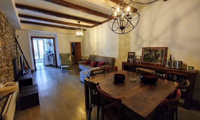 Jaca House | Casa Trigo, beautiful house with garden in the center of Jaca