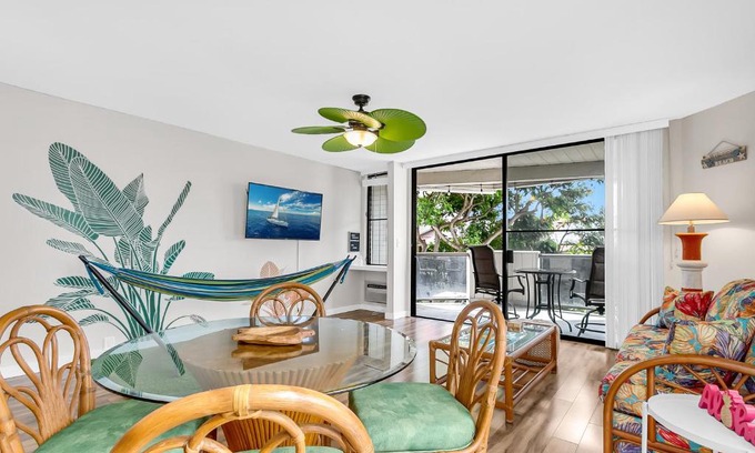 Historic Kailua Village Apartment | Casa Tropical Kona