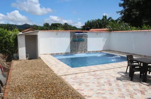 Carmen de Apicala House | Casa vacacional en Carmen de Apicala con piscina