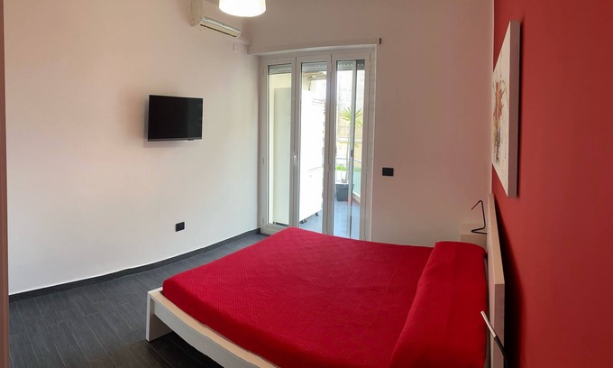 Terracina House | Casa vacanza a due passi dal mare, centralissima, ristrutturata