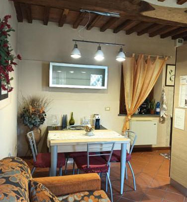Capannori Apartment | Casa Vacanze Rustico Di Corte