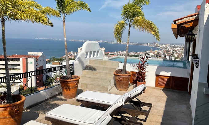 Amapas Condo | Casa Ventana: Luxury Penthouse.