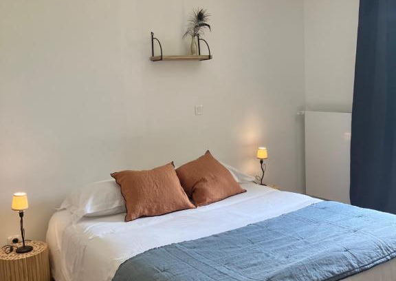 Senlis Apartment | Casa Verde by La Boîte En Plus