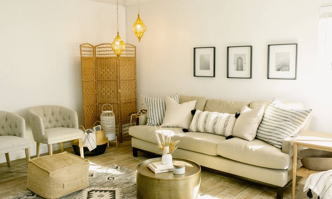 Greenacres Apartment | CASABLANCA - Moroccan Inspired Apartment in SW
