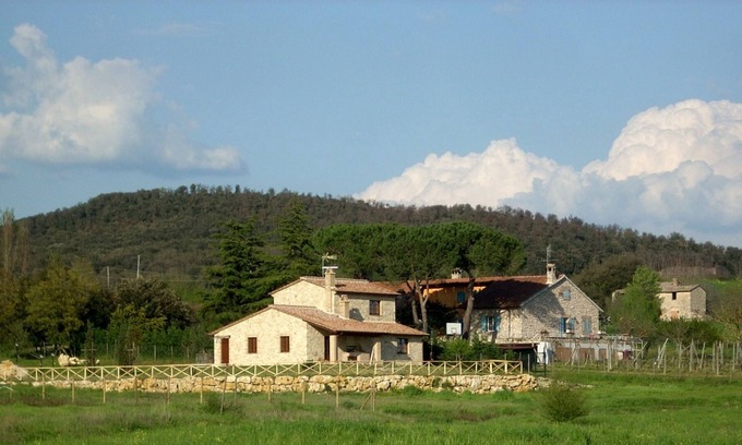 Amelia Villa | Casale c/uso piscina immersi nella natura