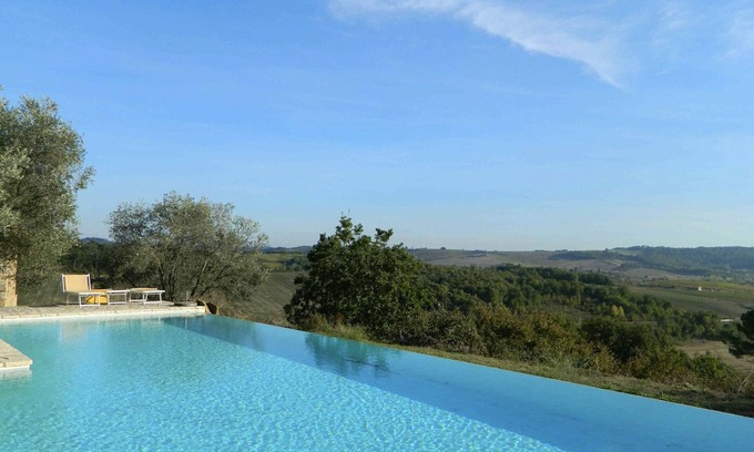 Lilliano Cottage | Casale Santino Promoted By WeekHomes.com