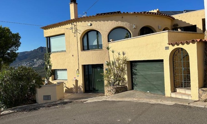Roses Town Center Apartment | CasaLeo HARRY - Roses/Costa Brava