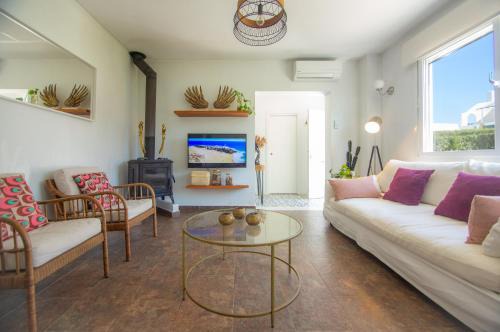 Zahora Apartment | Casara Cinco - Hermosa Casa con Vista al Mar y Acceso Privado a la Playa