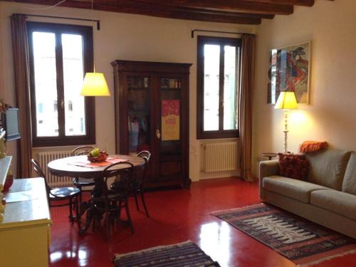 San Polo Apartment | Casarossa