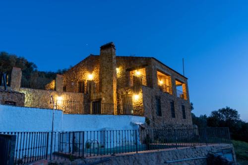 Fuentes de Leon House | Casas Rurales Las Cuevas El Rincón