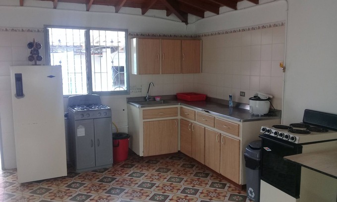 Guatape House | CASAS VACACIONALES VILLA DEL PUENTE