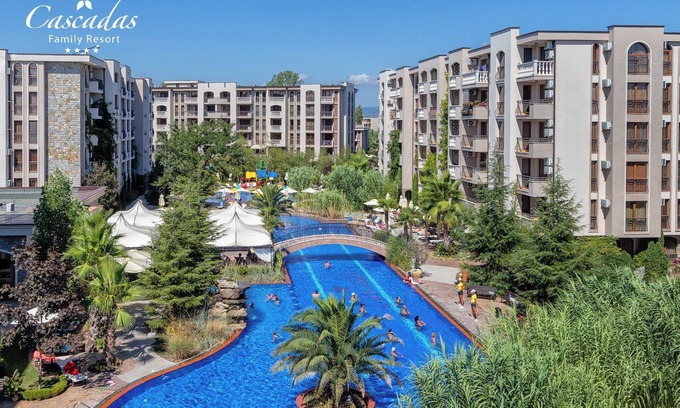 Chaika Apartment | Cascadas Family Resort