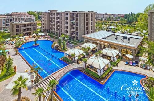 Chaika Resort | Cascadas pool view luxury apartment Sunny beach