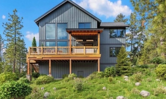 Cle Elum House | Cascadia Haus - Luxury Mountain Home In the Forest w/ Hot Tub