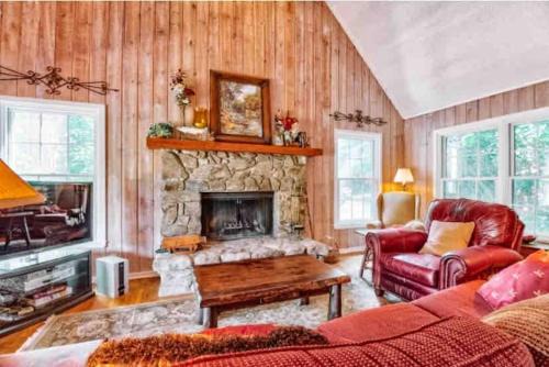 Cashiers House | Cashiers Cedar Creek Club Cabin
