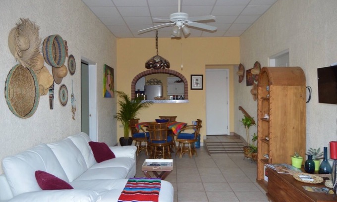 San Carlos House | Casita de la Paz with views near beach & town