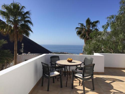 La Calera Villa | CasitaCalera