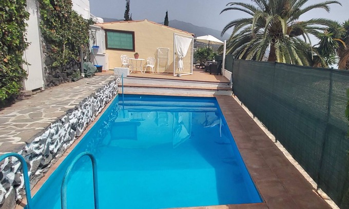 Los Llanos de Aridane Apartment | Casitas Las Pereras - Private Pool