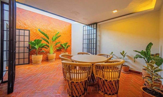 Guadalajara House | casona quetzal- zaragoza.