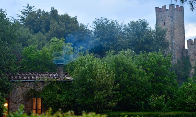 Castelnuovo Berardenga Cottage | Castello di Montalto - La Scuola