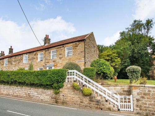 Castleton House | Castle Cottage