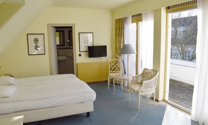 Municipality of Kerkrade Hotel | Castle Garden Paradise | Family-Friendly Amenities | Near GaiaZOO