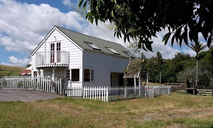 Otaki House | Castlehill Barnstay Rural retreat
