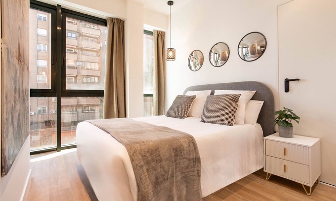 Pacifico Apartment | Catalina 113 apartment in Madrid