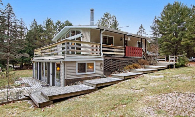 Eagle River House | Catfish Lake Home