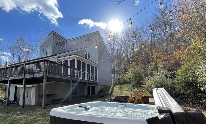 Margaretville House | Catskill Sunset House - near Belleayre, Plattekill