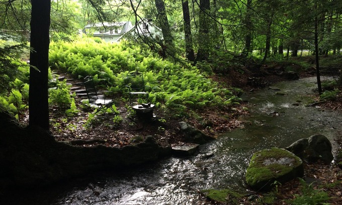 Boiceville Cabin | Catskills Mountain Riverfront Dream House