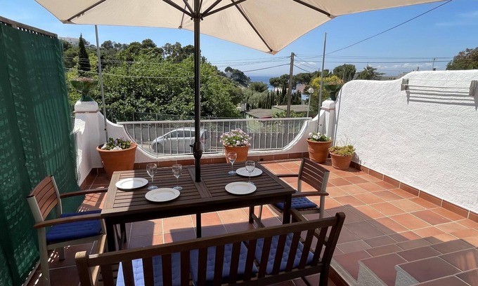 Almadraba-Canyelles Cottage | CAV. Semi-detached house with parking at 200m from Almadraba´s beach