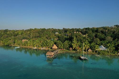 Bacalar Hotel | Cayuco Maya