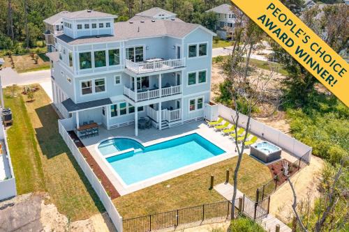 Corolla House | CB20 - Sunset Serenade
