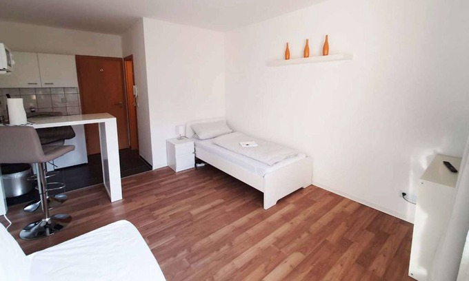 Celle Apartment | Ce02 Ferienwohnung im Herzen von Celle mit TV und Netflixaccount