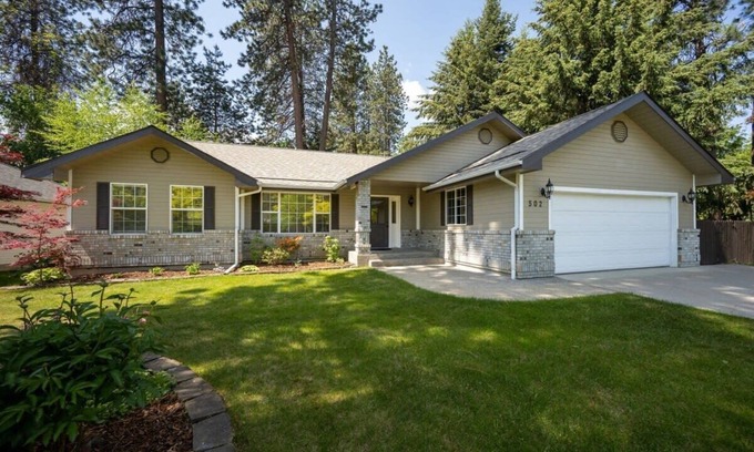 Post Falls House | Cedar Falls Retreat - Quiet Neighborhood with Beach Access