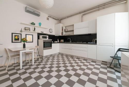 Castello Apartment | Celestia Canal View