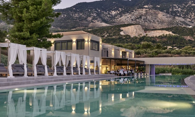 Leivathos Hotel | Celestial All Suites